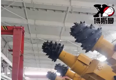 BOSM-博斯曼數(shù)控鉆銑床煤礦機(jī)械加工客戶現(xiàn)場(chǎng)